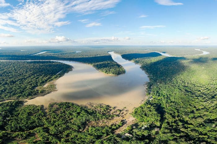 3-days-at-tambopata-clay-lick-tour-in-puerto-maldonado