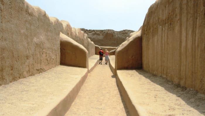 ancient-ruins-and-horses-show-tour