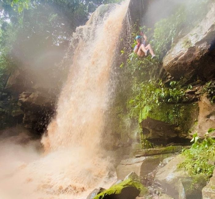descending-into-adventure-tour