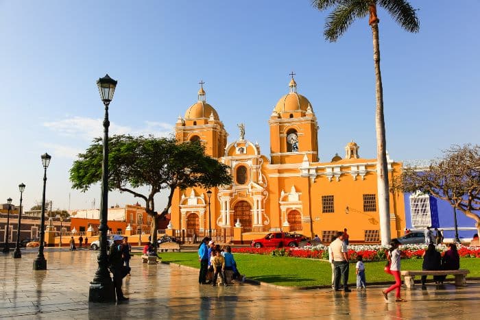 full-marvels-tour-trujillo