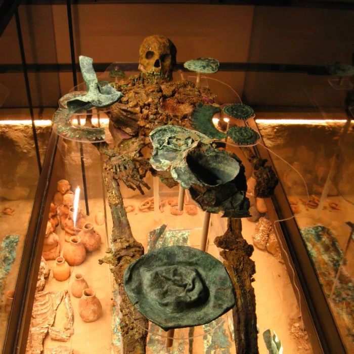 huaca-rajada-and-museo-tumbas-reales-tour