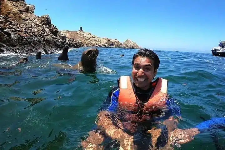 islas-palomino-tour-iziperu