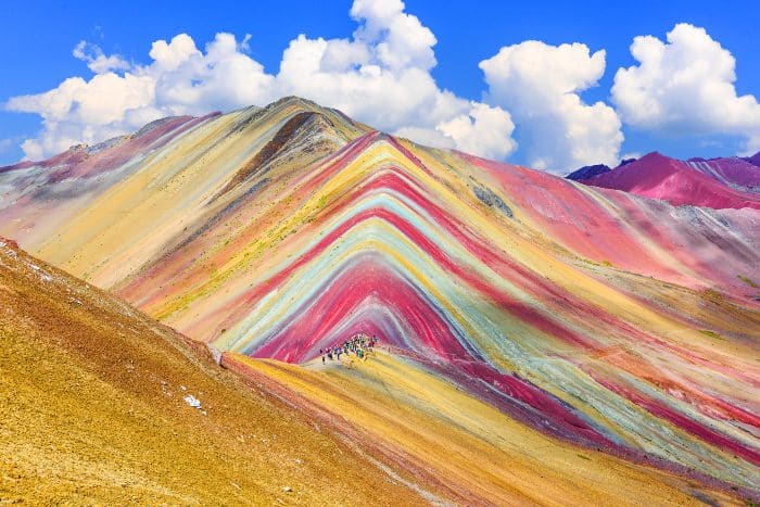 rainbow-mountains-tour