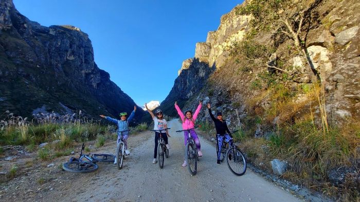 two-wheeled-escapade-tour
