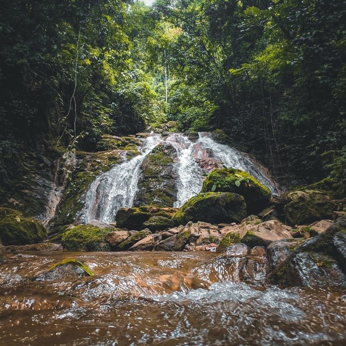 veil-of-the-nymphs-waterfalls-tour